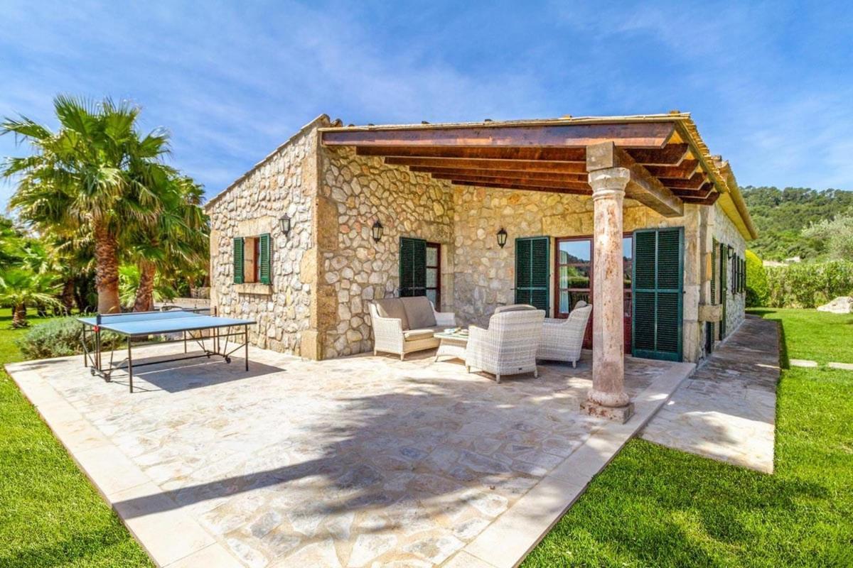 Countryside With Pool Near Pollensa By Renthousing Villa