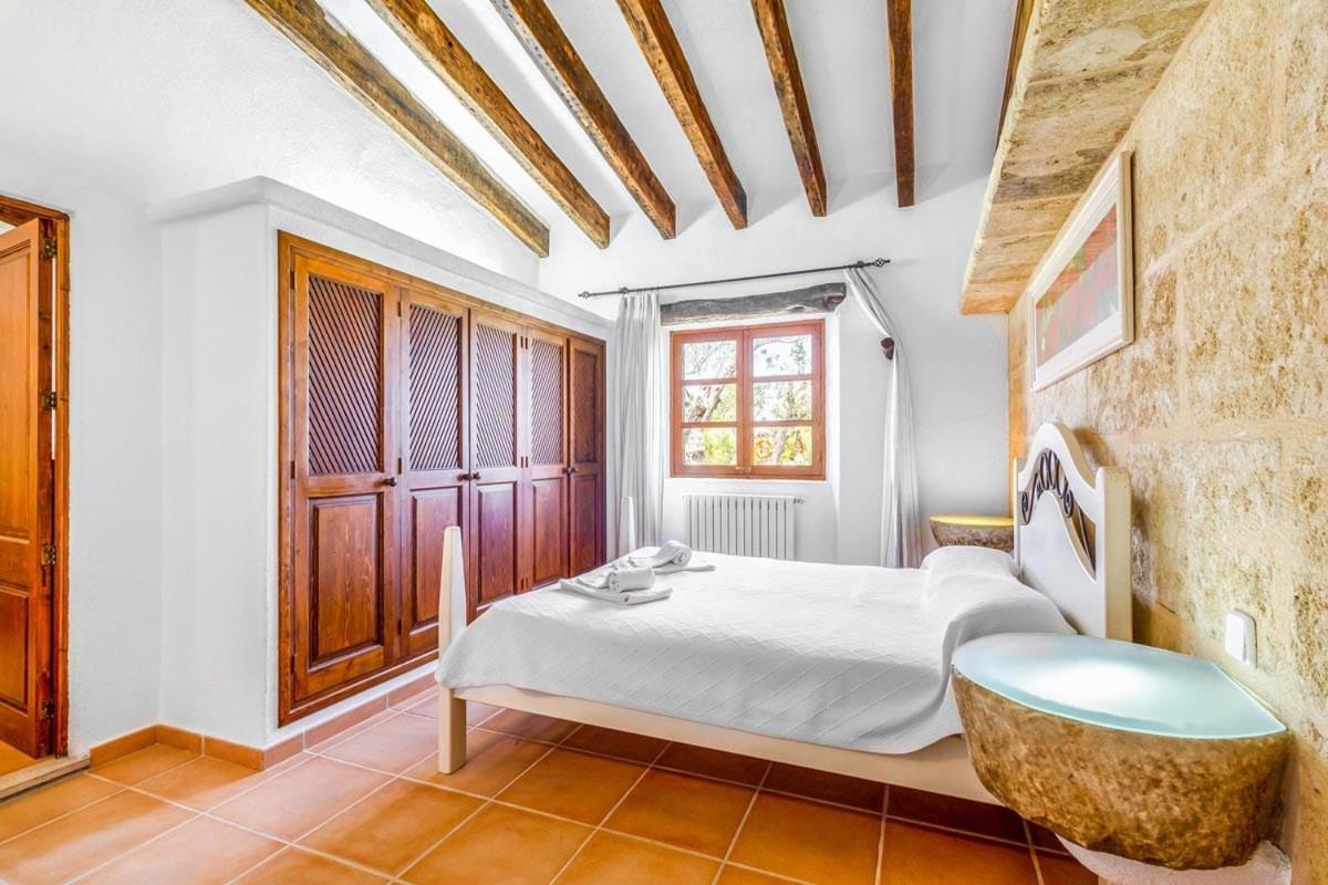 Countryside With Pool Near Pollensa By Renthousing Villa Alcúdia